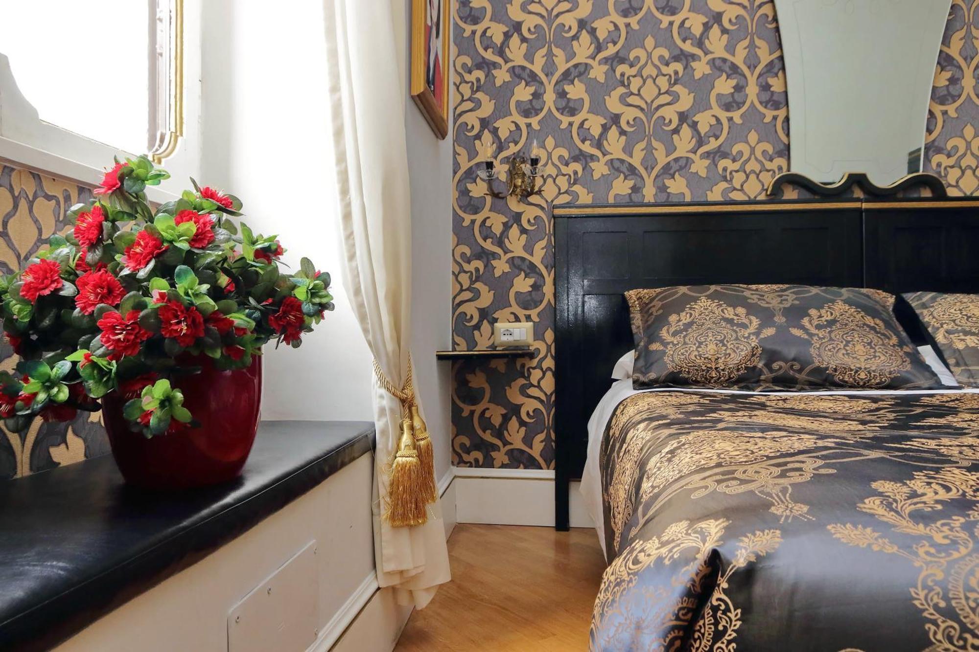 Domus Monamì Luxury Suites Roma Ngoại thất bức ảnh